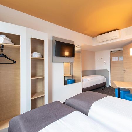 B&B Hotel 兰茨胡特 外观 照片