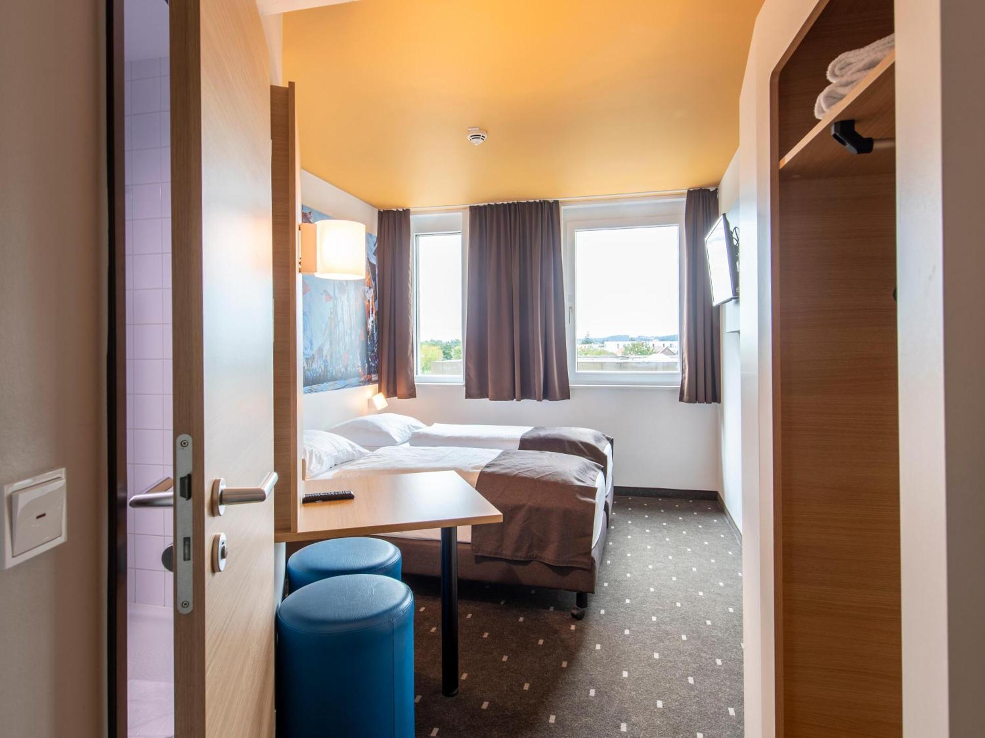 B&B Hotel 兰茨胡特 外观 照片