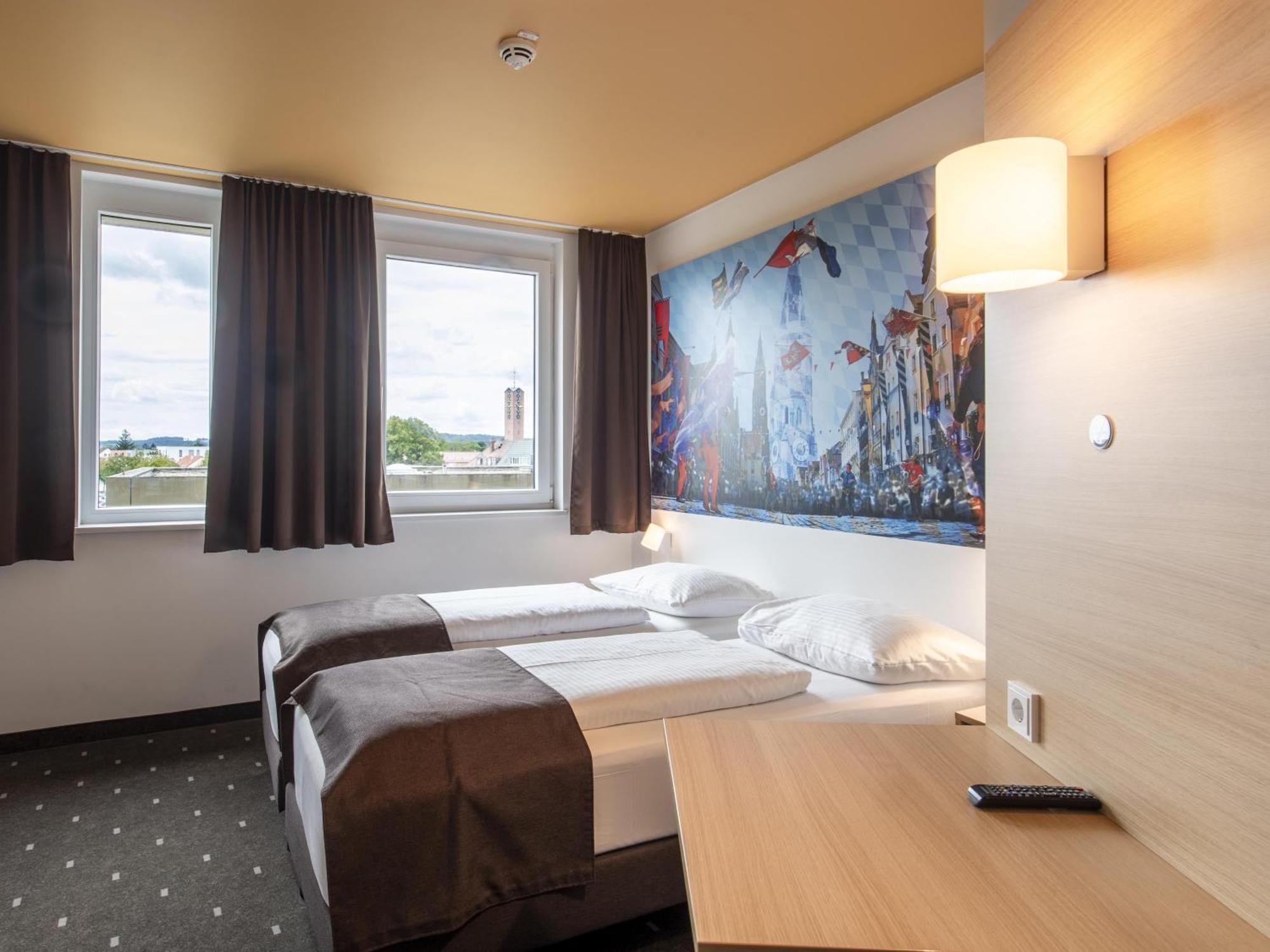 B&B Hotel 兰茨胡特 外观 照片