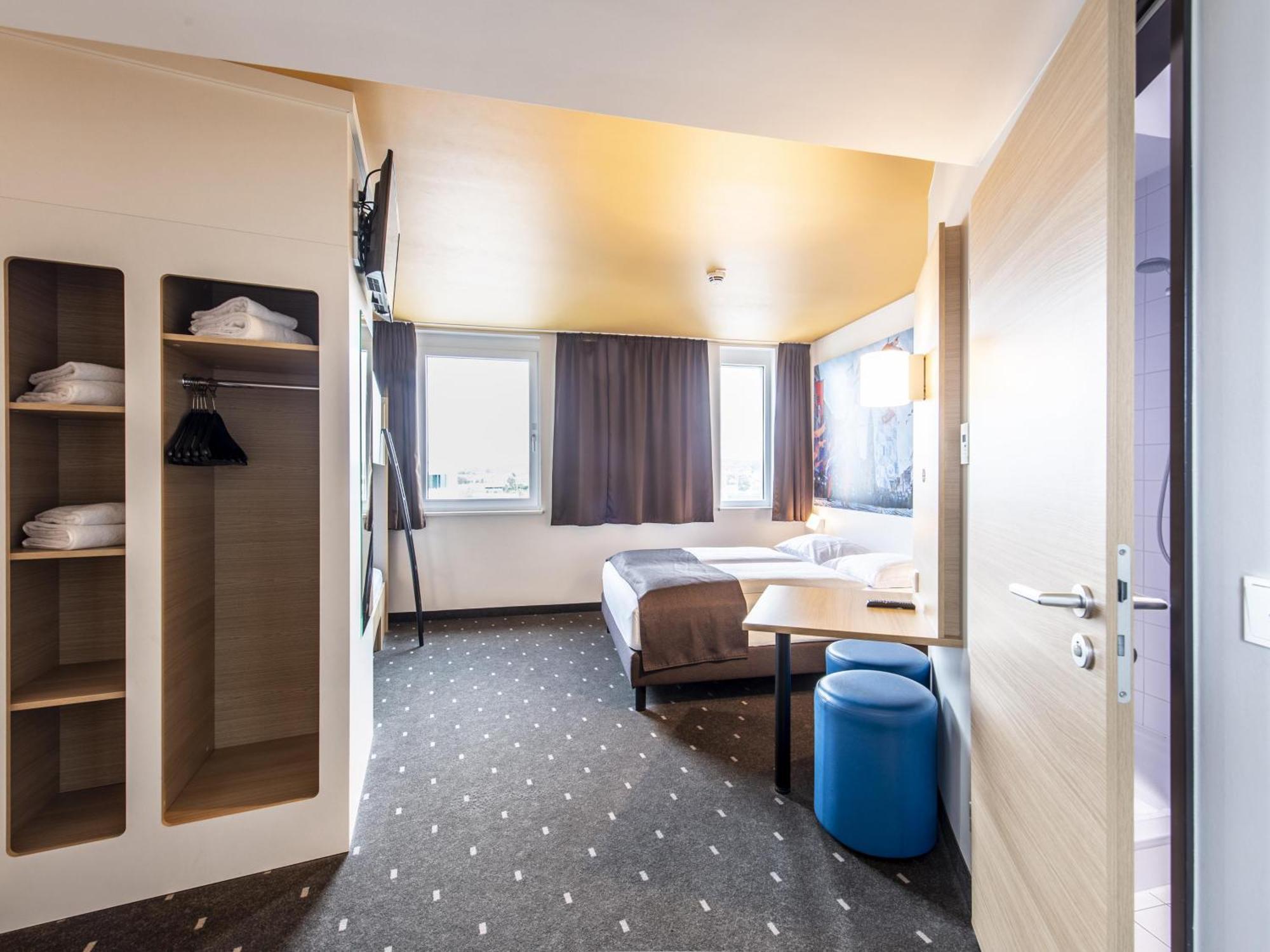 B&B Hotel 兰茨胡特 外观 照片